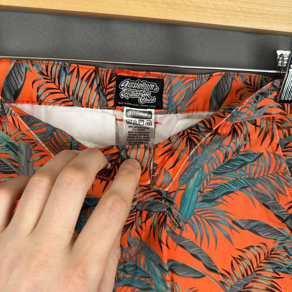 AussieBum Authentic Chino Shorts Mens 30 Orange Tropical Palm Leaf Print Stretch